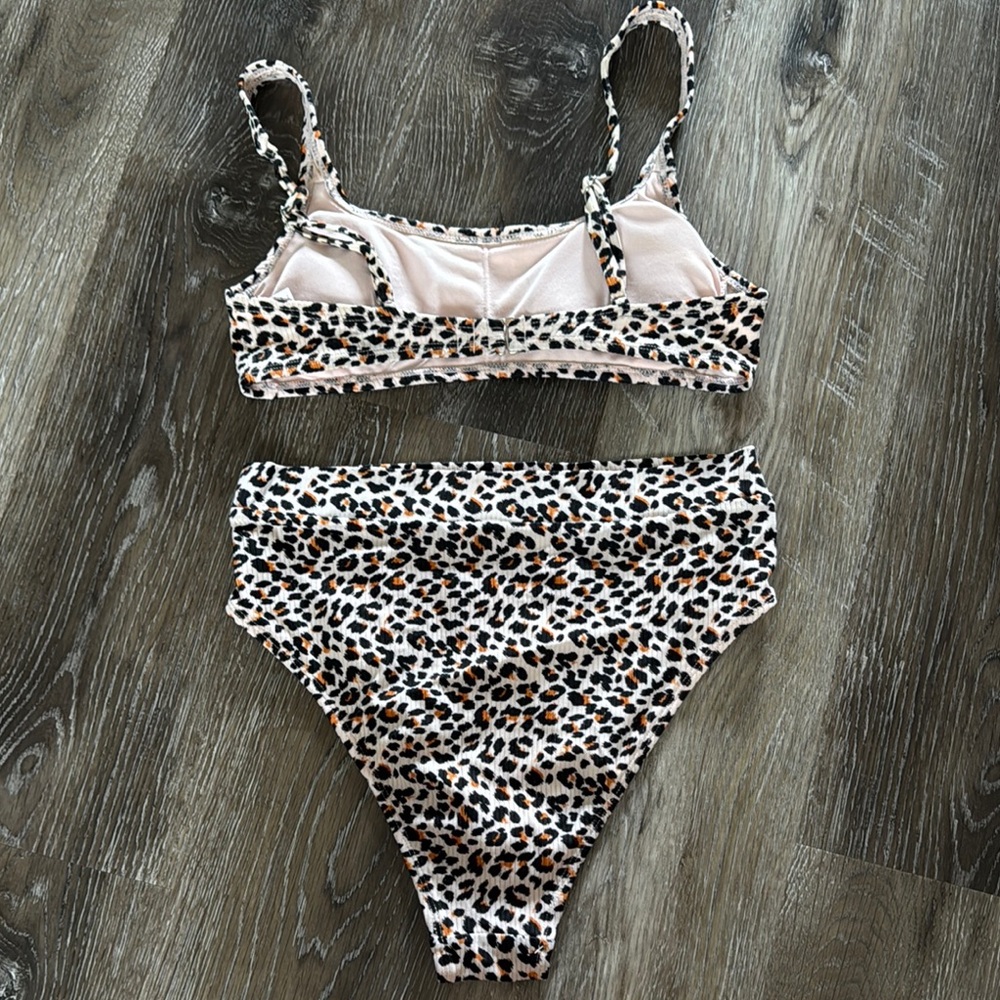 Xhilaration Leopard Print Bikini - Picture 2 of 2